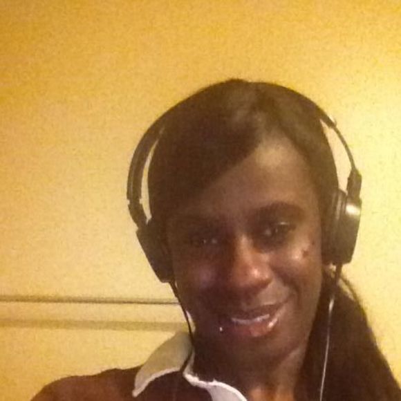 Meet your Posher, Crystal - Picture 1 of 1